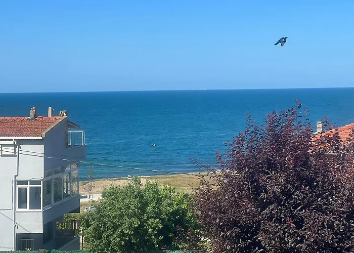 Blacksea Oda ve Kahvaltı *